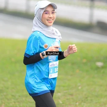 Runner Photo 7026116