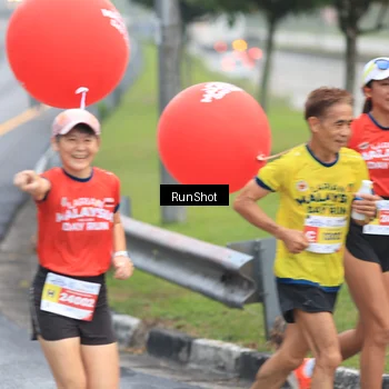 Runner Photo 7026128