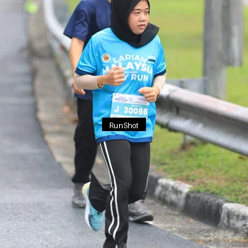 Runner Photo 7026129