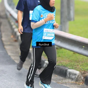 Runner Photo 7026131