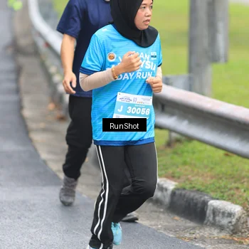 Runner Photo 7026136