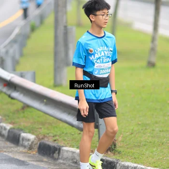 Runner Photo 7026157