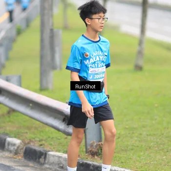 Runner Photo 7026160