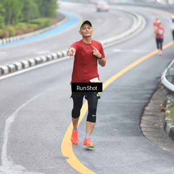 Runner Photo 7026177