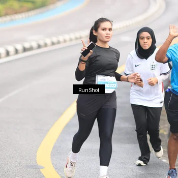 Runner Photo 7026181