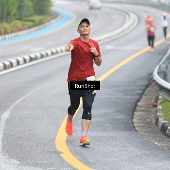 Runner Photo 7026187