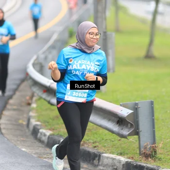 Runner Photo 7026220