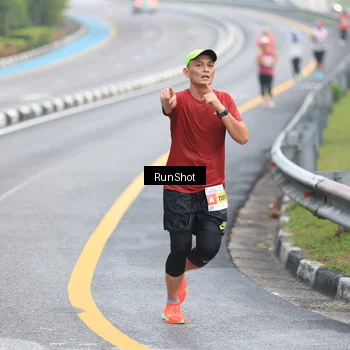 Runner Photo 7026232