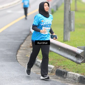 Runner Photo 7026236