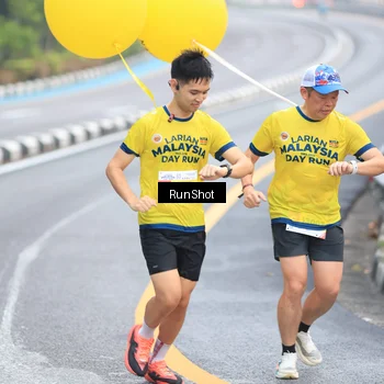 Runner Photo 7026241