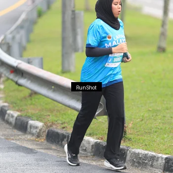 Runner Photo 7026243