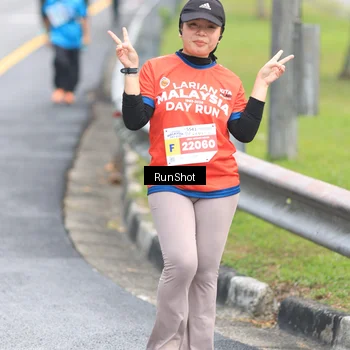 Runner Photo 7026276