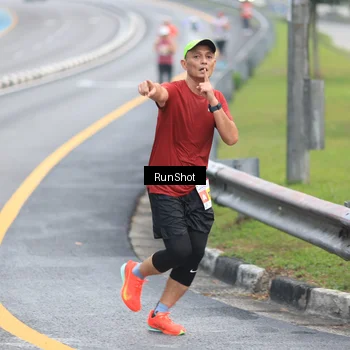 Runner Photo 7026277