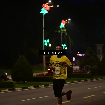 Runner Photo 7026281