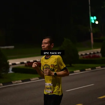 Runner Photo 7026303