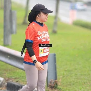 Runner Photo 7026304