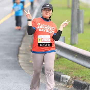 Runner Photo 7026306