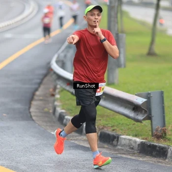 Runner Photo 7026309