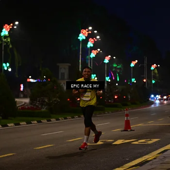 Runner Photo 7026314