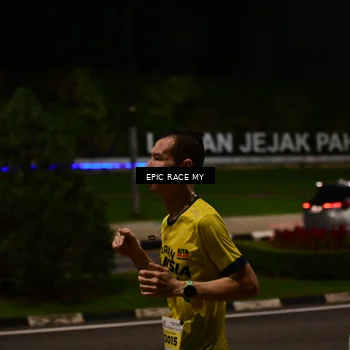 Runner Photo 7026315