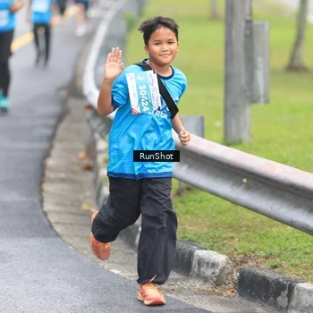 Runner Photo 7026316