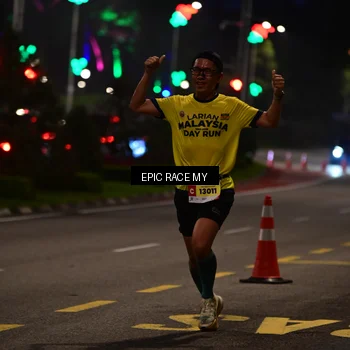 Runner Photo 7026324