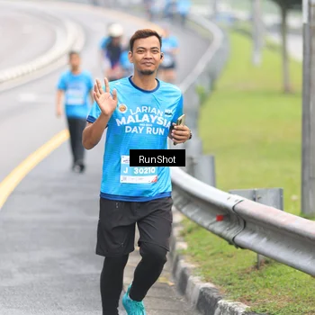 Runner Photo 7026349