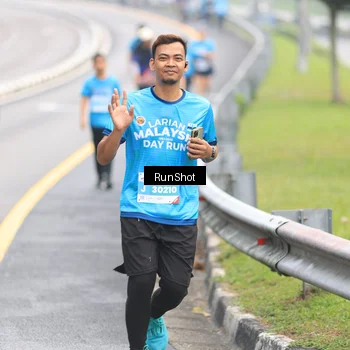 Runner Photo 7026350