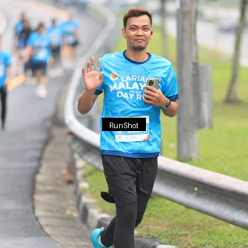 Runner Photo 7026361