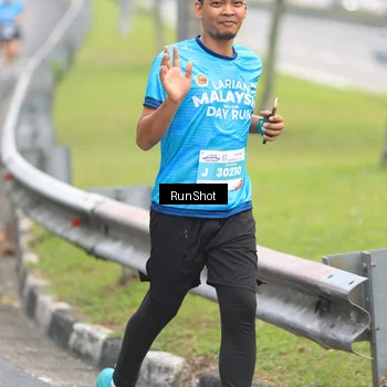 Runner Photo 7026362