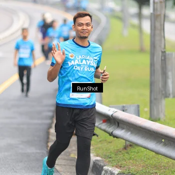Runner Photo 7026382