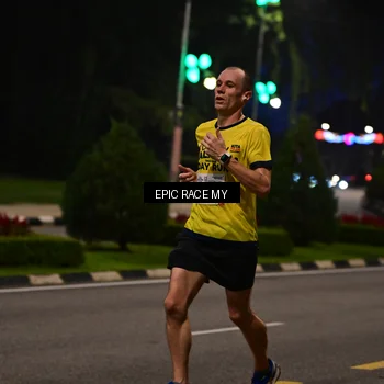 Runner Photo 7026384