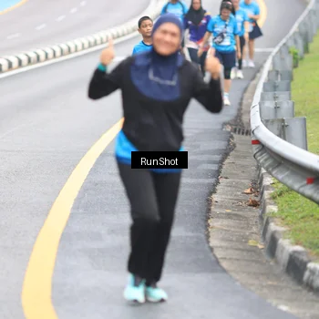Runner Photo 7026385