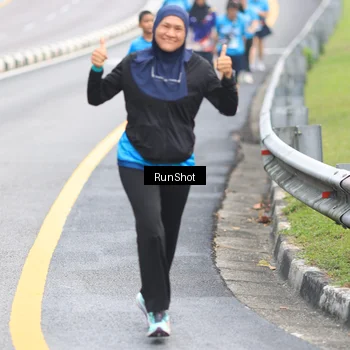 Runner Photo 7026389
