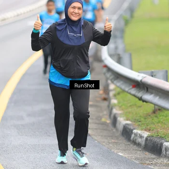Runner Photo 7026394