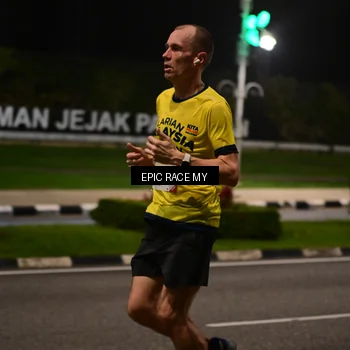 Runner Photo 7026404
