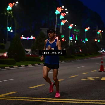 Runner Photo 7026405