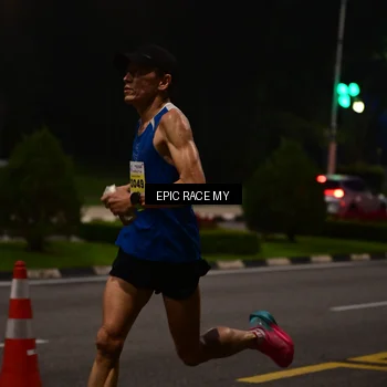 Runner Photo 7026414