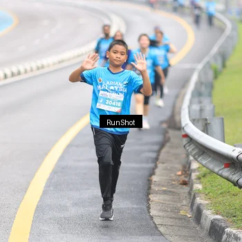 Runner Photo 7026440