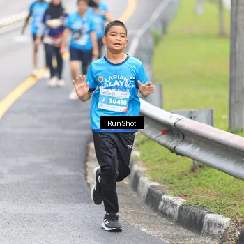 Runner Photo 7026453