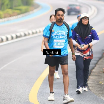 Runner Photo 7026500
