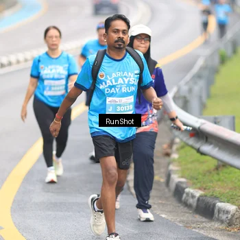Runner Photo 7026516