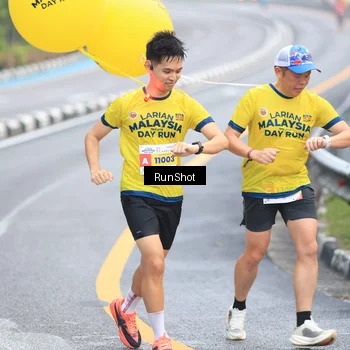 Runner Photo 7026525
