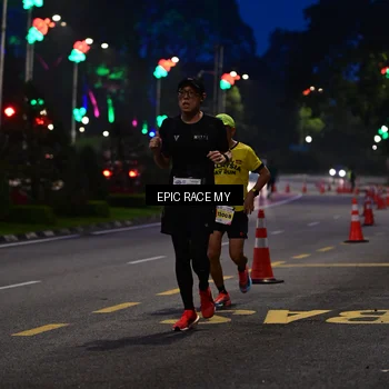 Runner Photo 7026571