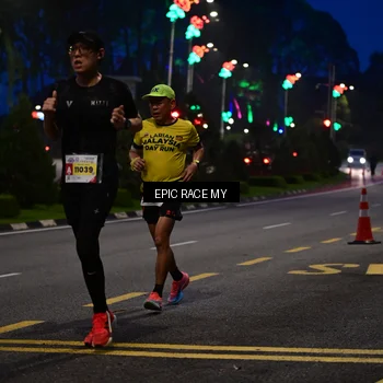 Runner Photo 7026584