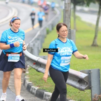 Runner Photo 7026599