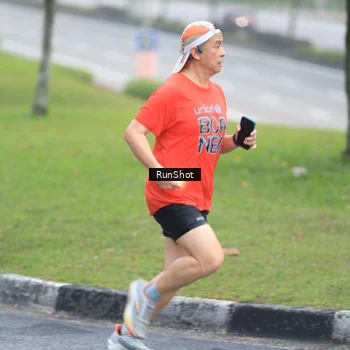 Runner Photo 7026640
