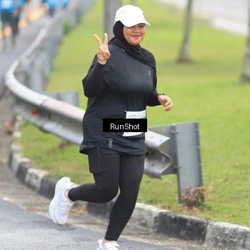 Runner Photo 7026693
