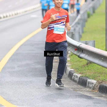 Runner Photo 7026709