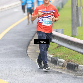Runner Photo 7026712